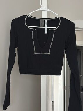 Black Ribbed Long-Sleeve Crop Top with Silver Trim